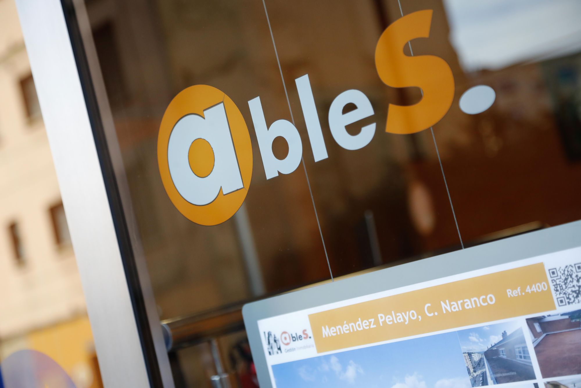 Quienes Somos. INMOBILIARIA ABLES en Oviedo